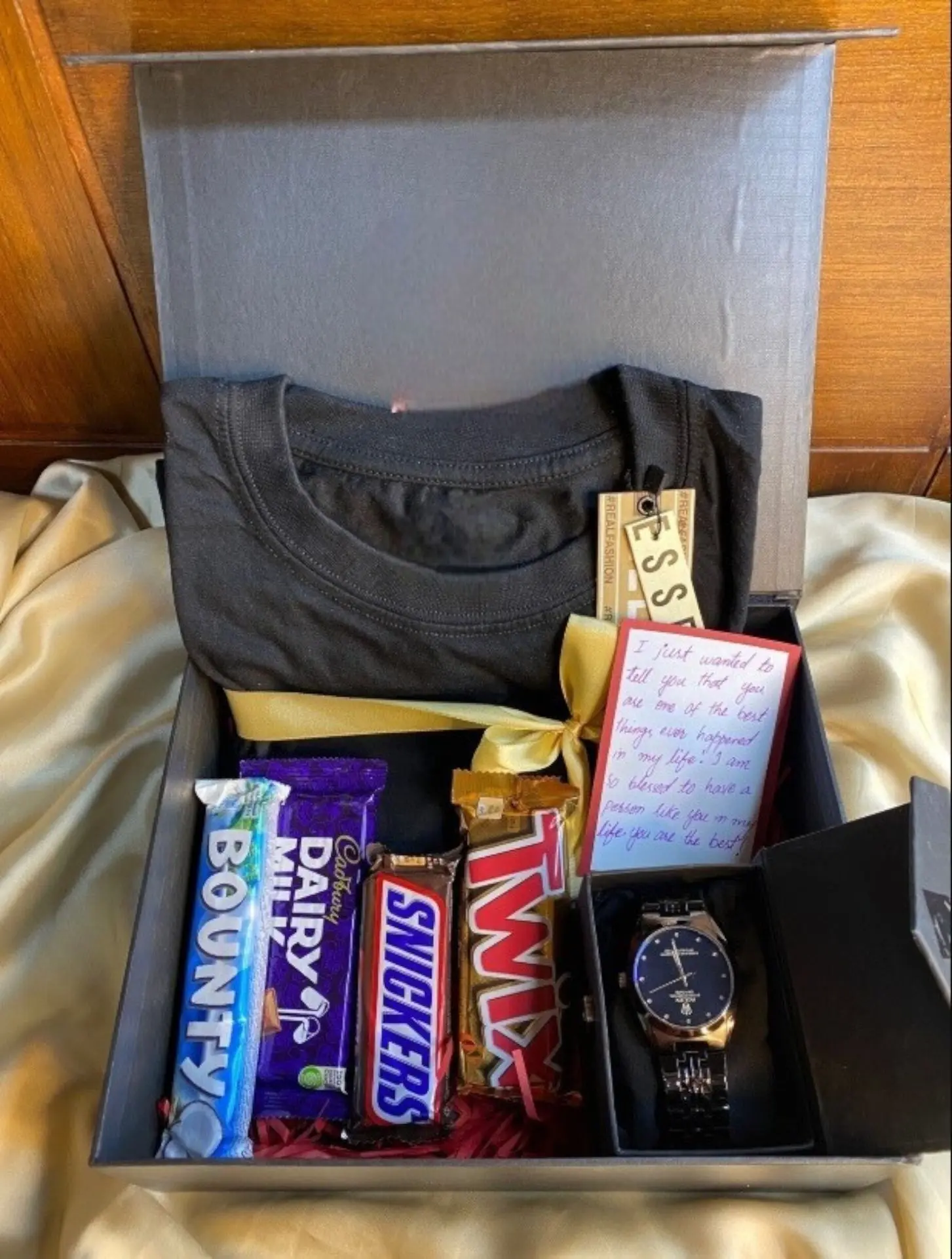 “The Gentleman’s Delight” – Luxe Gift Box for Him by Vistora Gifts
